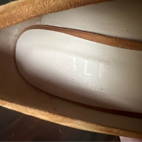 ABLE Suede High Heels Tan Brown Block Heel Sz 10 Round Toe - Picture 6 of 8